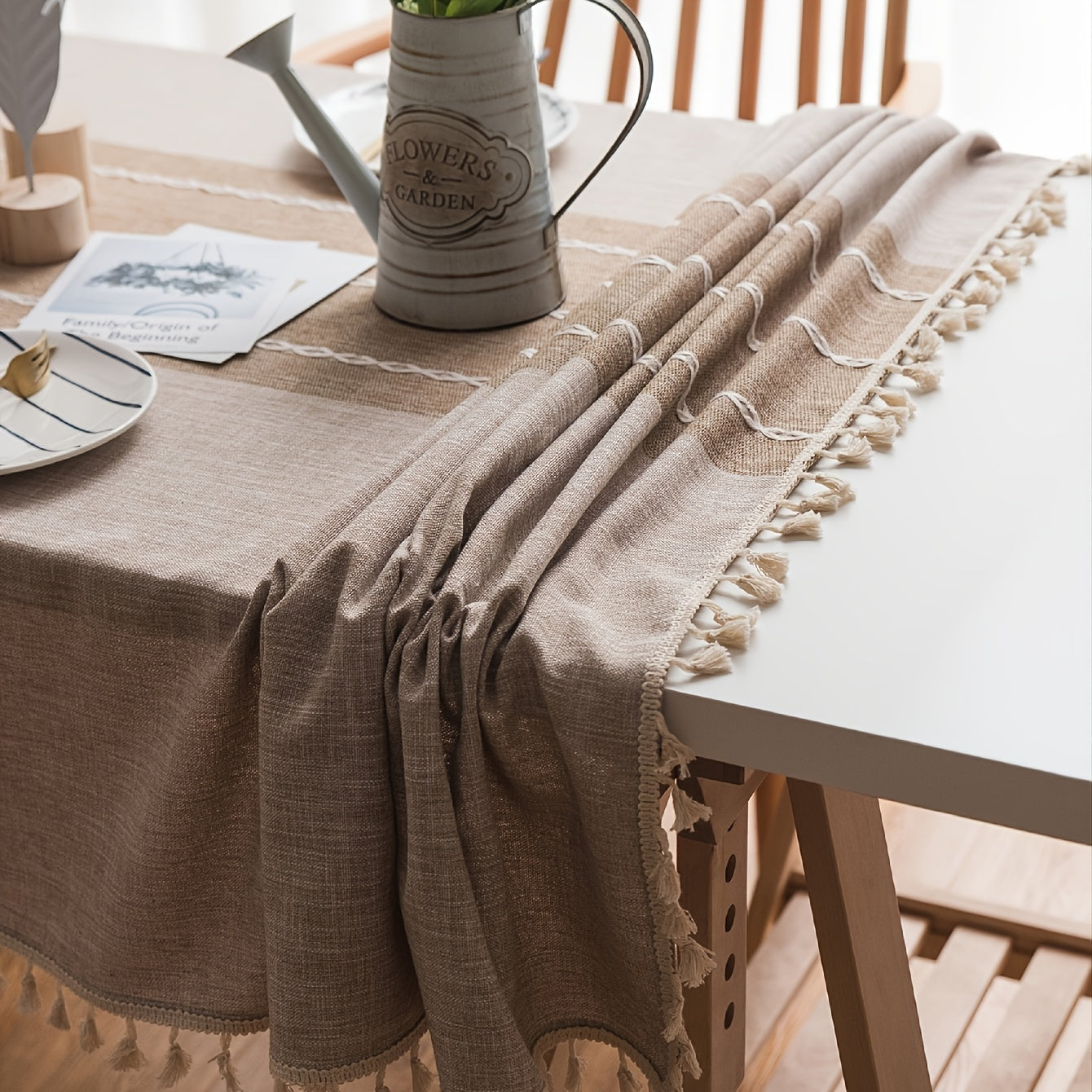 Nappe carrée Cottage 1 pièce, en coton-lin, style campagne américaine avec couture, franges beige bohème, adaptée pour cuisine, salle à manger, pique-nique, buffet, dîner de fête, soirée, banquet, restaurant, mariage, nappage pour plats occidentaux.