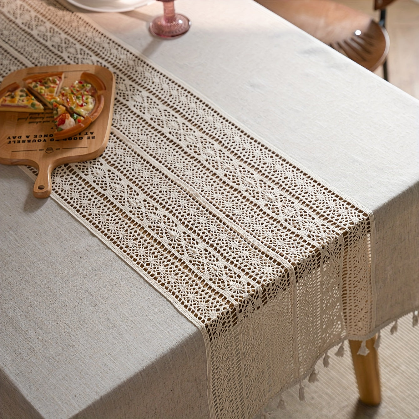 Nappe en lin, nappe bohème purement faite à la main au crochet, nappe rétro en chanvre à empiècement ajouré beige avec franges, adaptée pour table de Noël, pique-nique, décoration anti-poussière, décoration de pièce.