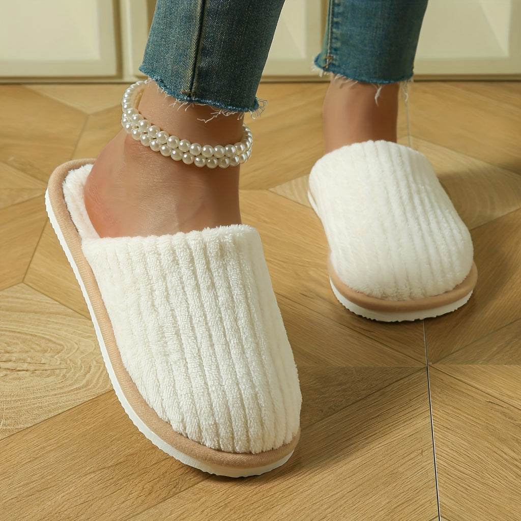 Chaussons unis doublés en peluche, chaussures confortables et chaudes à bout fermé avec semelle douce, chaussons d'intérieur duveteux.