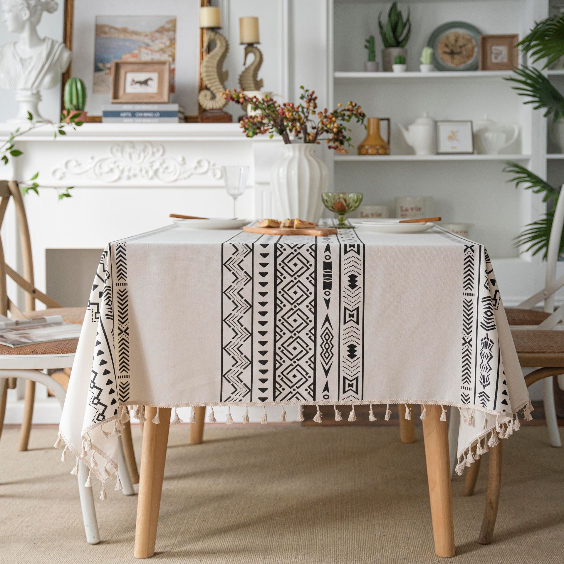 Nappe à pompons en lin noir, style bohème américain géométrique pour maison de campagne, couleur unie avec pompons, nappe rectangulaire imperméable , décoration de maison.