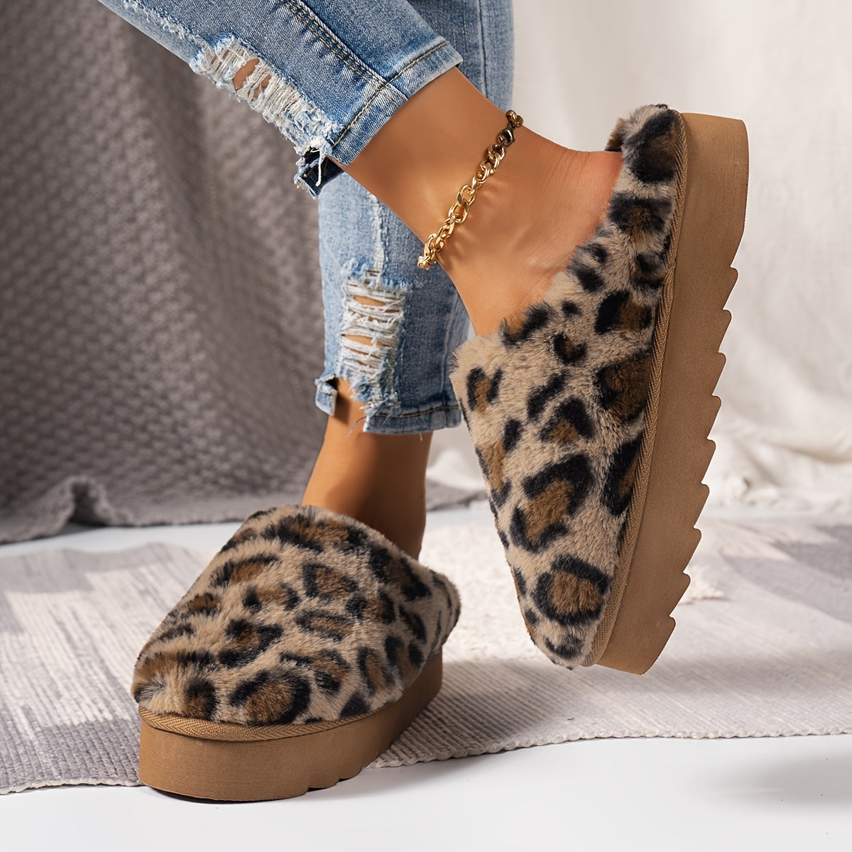 Chaussons décontractés pour femme automne et hiver, à enfiler, avec fausse fourrure, confortables pour l’intérieur et l’extérieur, semelle épaisse.