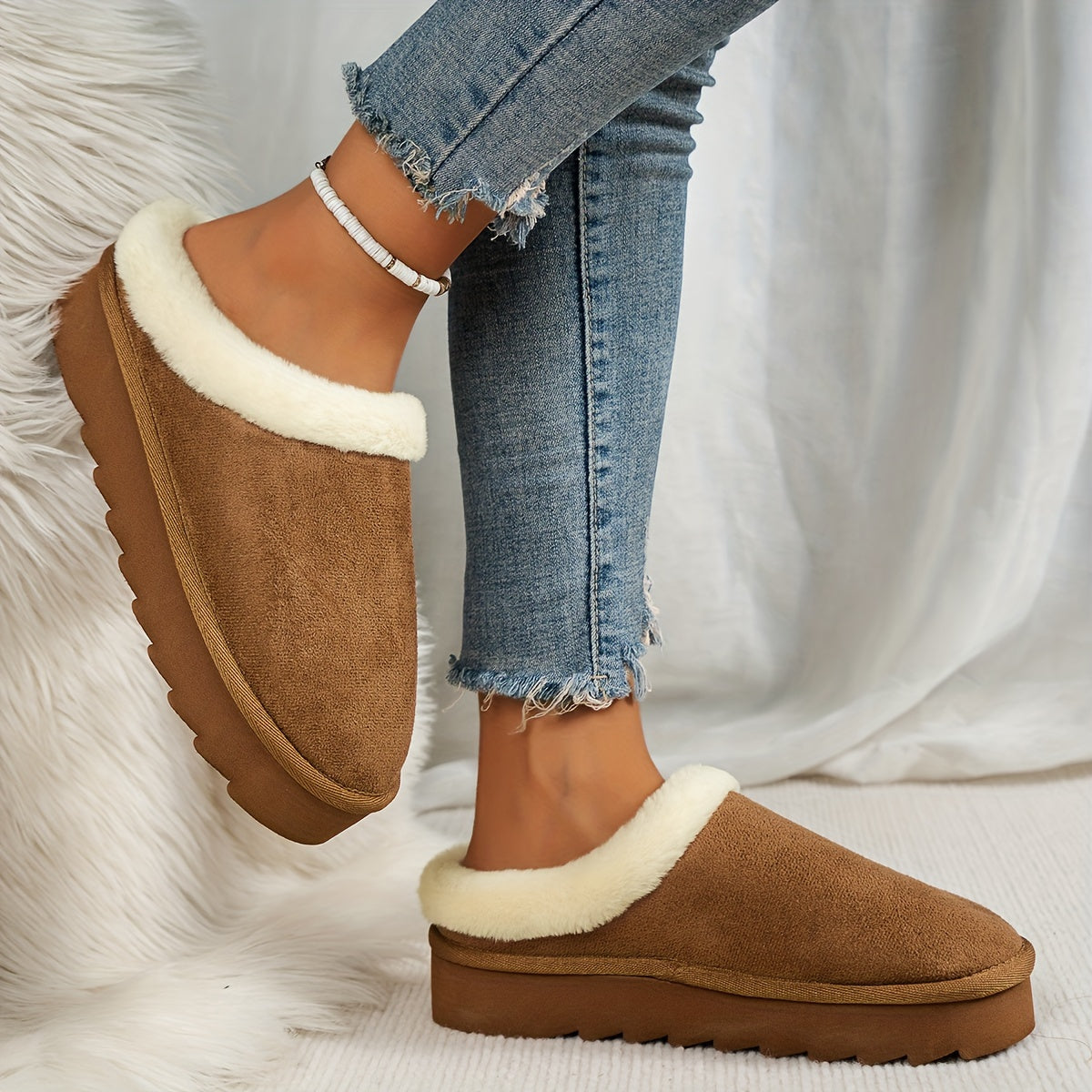 Chaussons décontractés pour femme automne et hiver, à enfiler, avec fausse fourrure, confortables pour l’intérieur et l’extérieur, semelle épaisse.