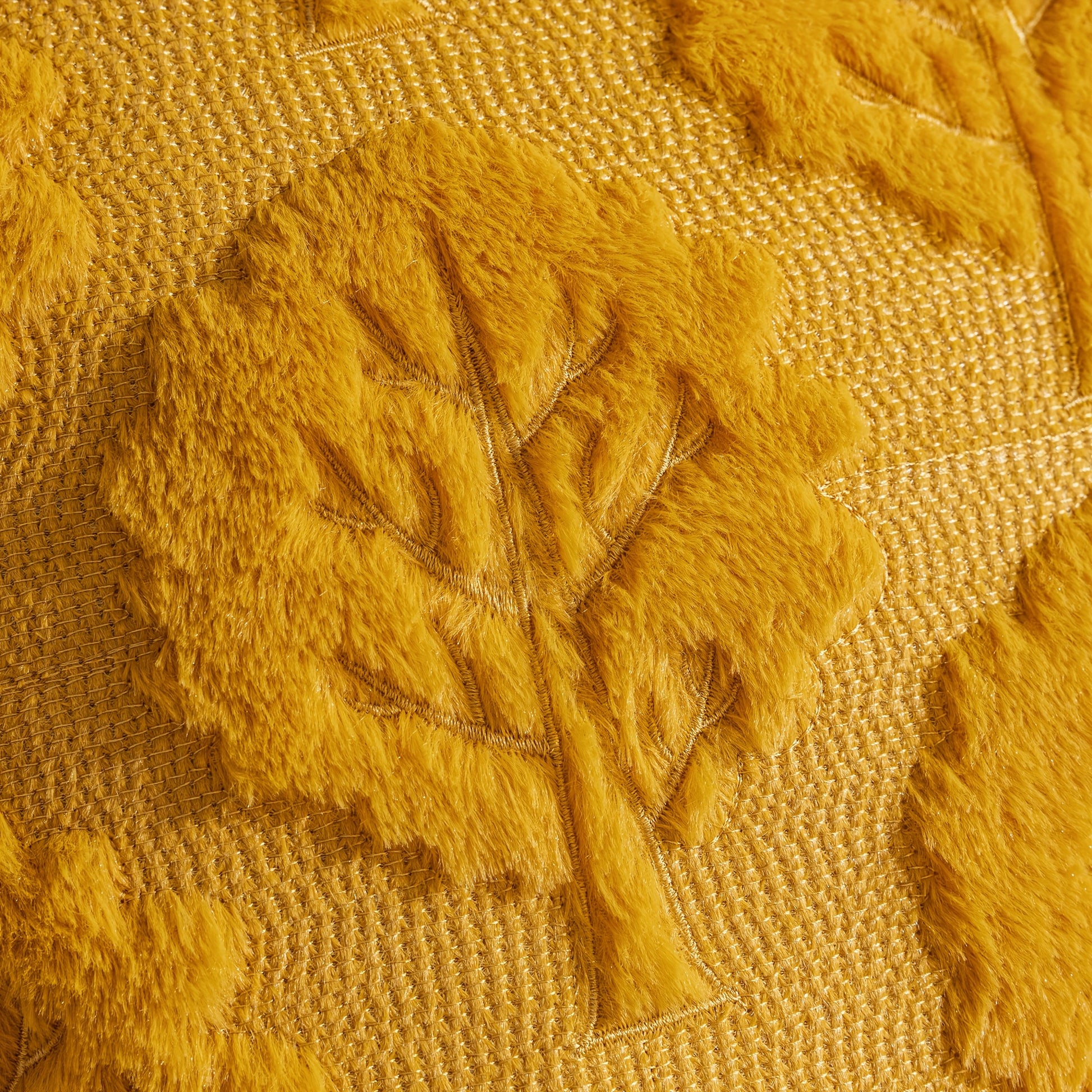 Housses de coussin d’automne en fausse fourrure douce , parfaites pour le canapé, le salon ou la chambre ; coussins non inclus.