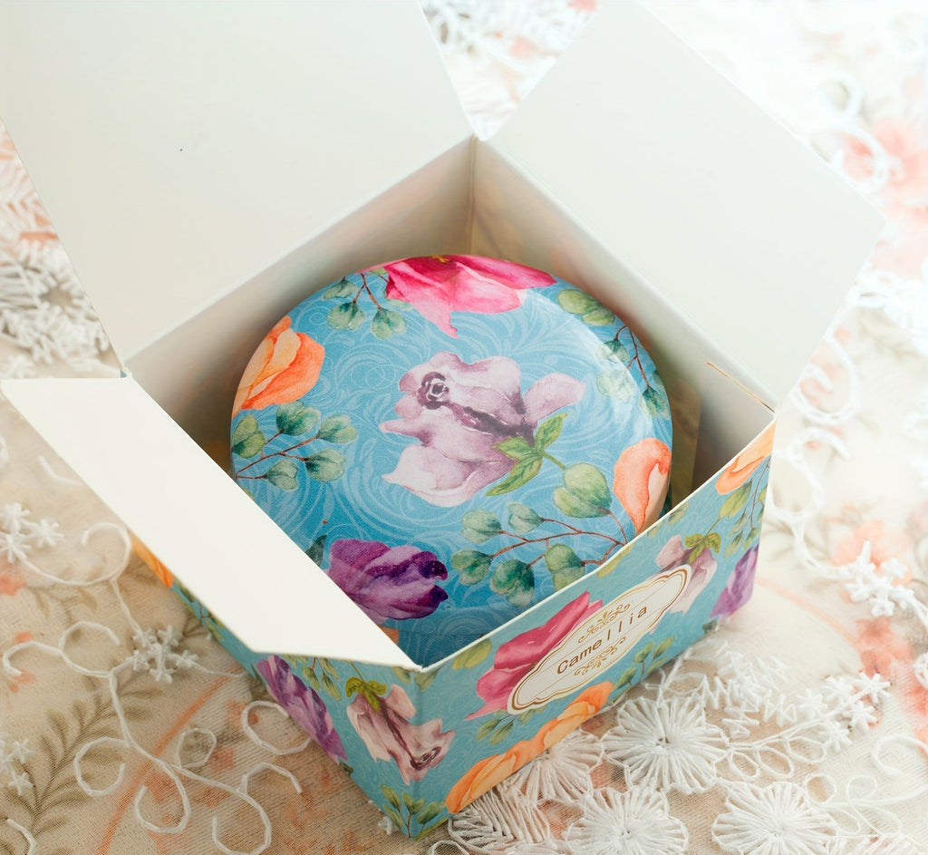 Coffret de 2 ou 4 bougies parfumées pour femmes en cire de soja avec fleurs séchées, disponibles en quatre senteurs. Idéal pour le bain et le yoga.