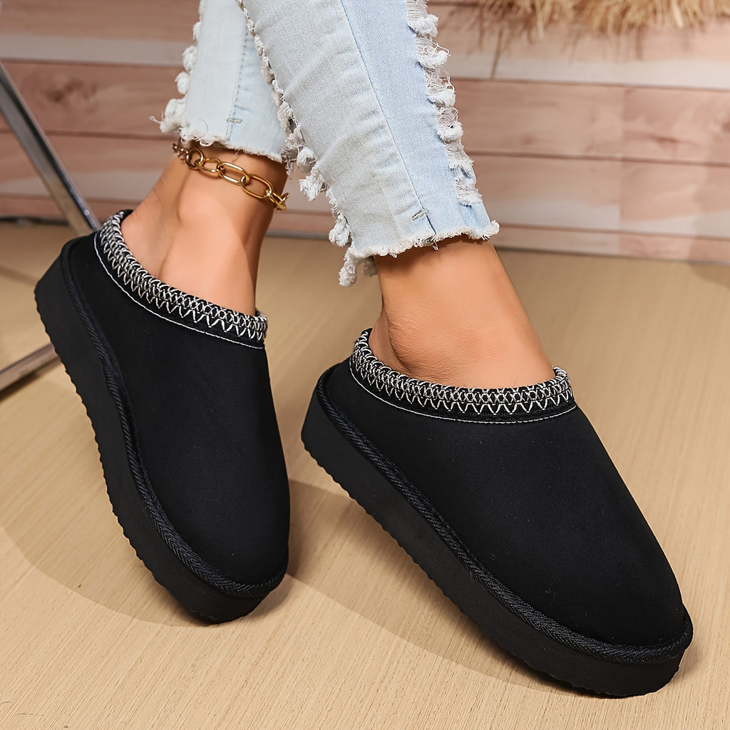 Pantoufles chaudes d'intérieur pour femme avec semelle souple antidérapante, bottines d'hiver, chaussons douillets pour la maison﻿