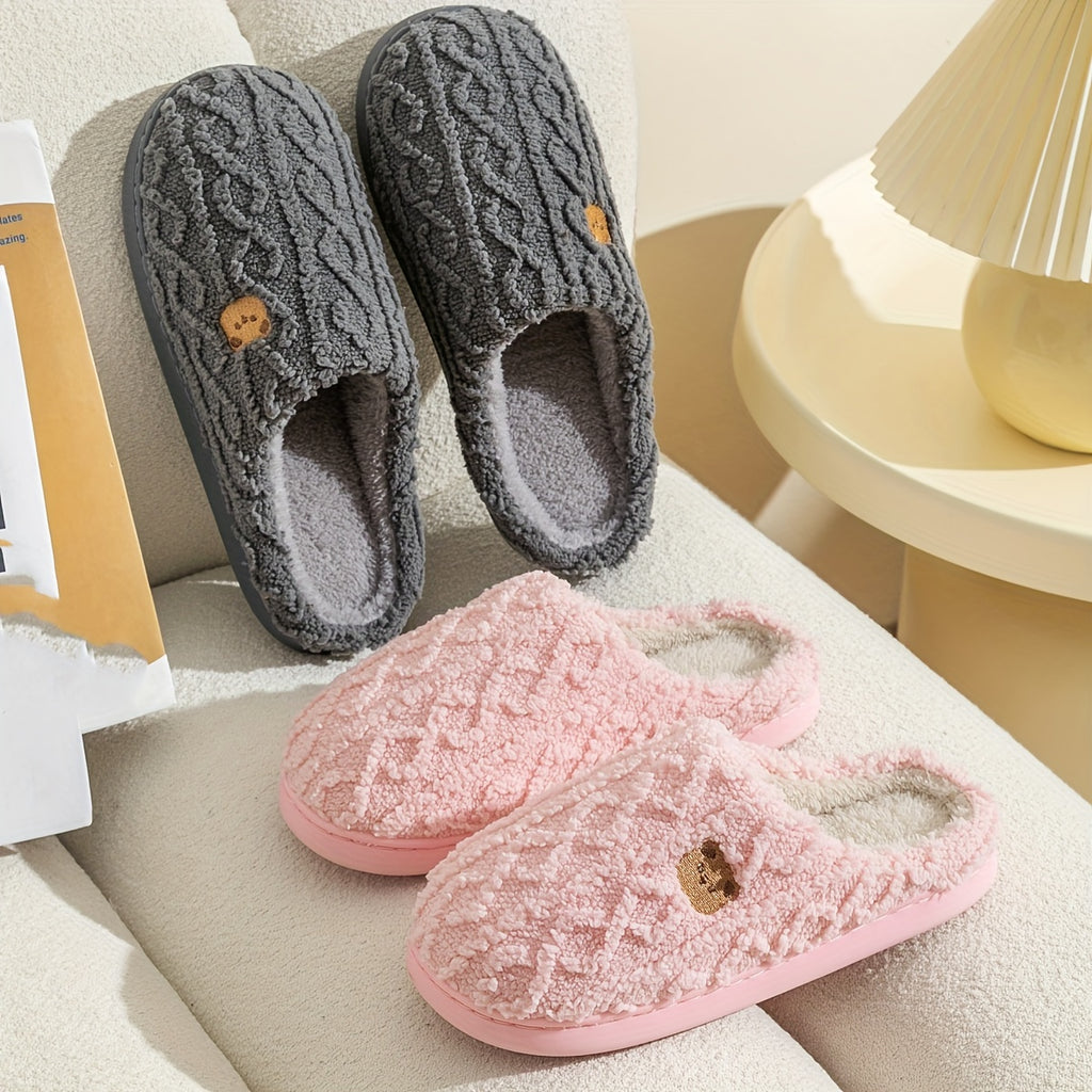 Pantoufles à imprimé ours rayé confortables, chaussures d'intérieur décontractées toutes saisons pour l'hiver, à enfiler, avec dessus et intérieur en tissu doux et semelle en TPR, chaleur et confort pour couples.