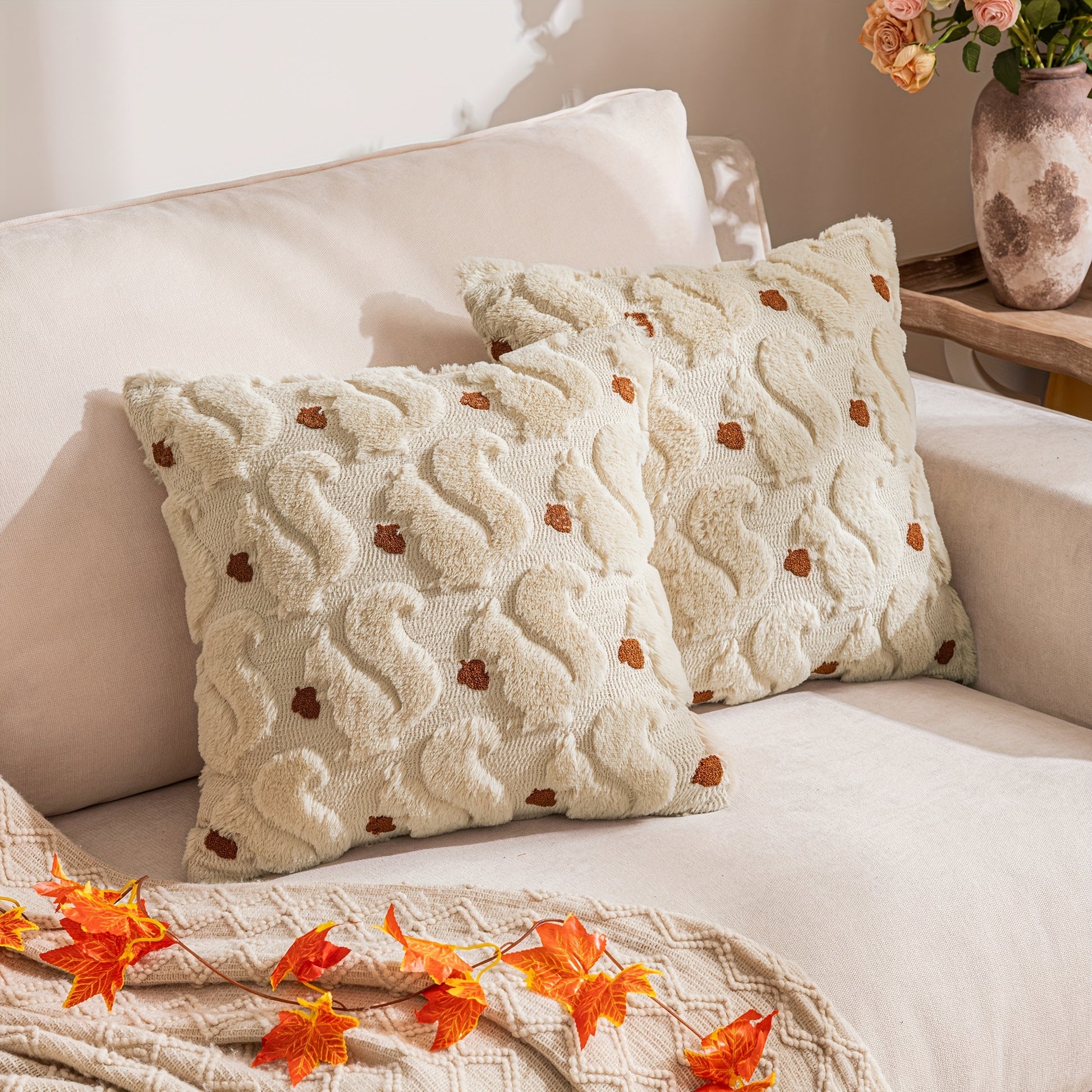 Housses de coussin d’automne en fausse fourrure douce , parfaites pour le canapé, le salon ou la chambre ; coussins non inclus.
