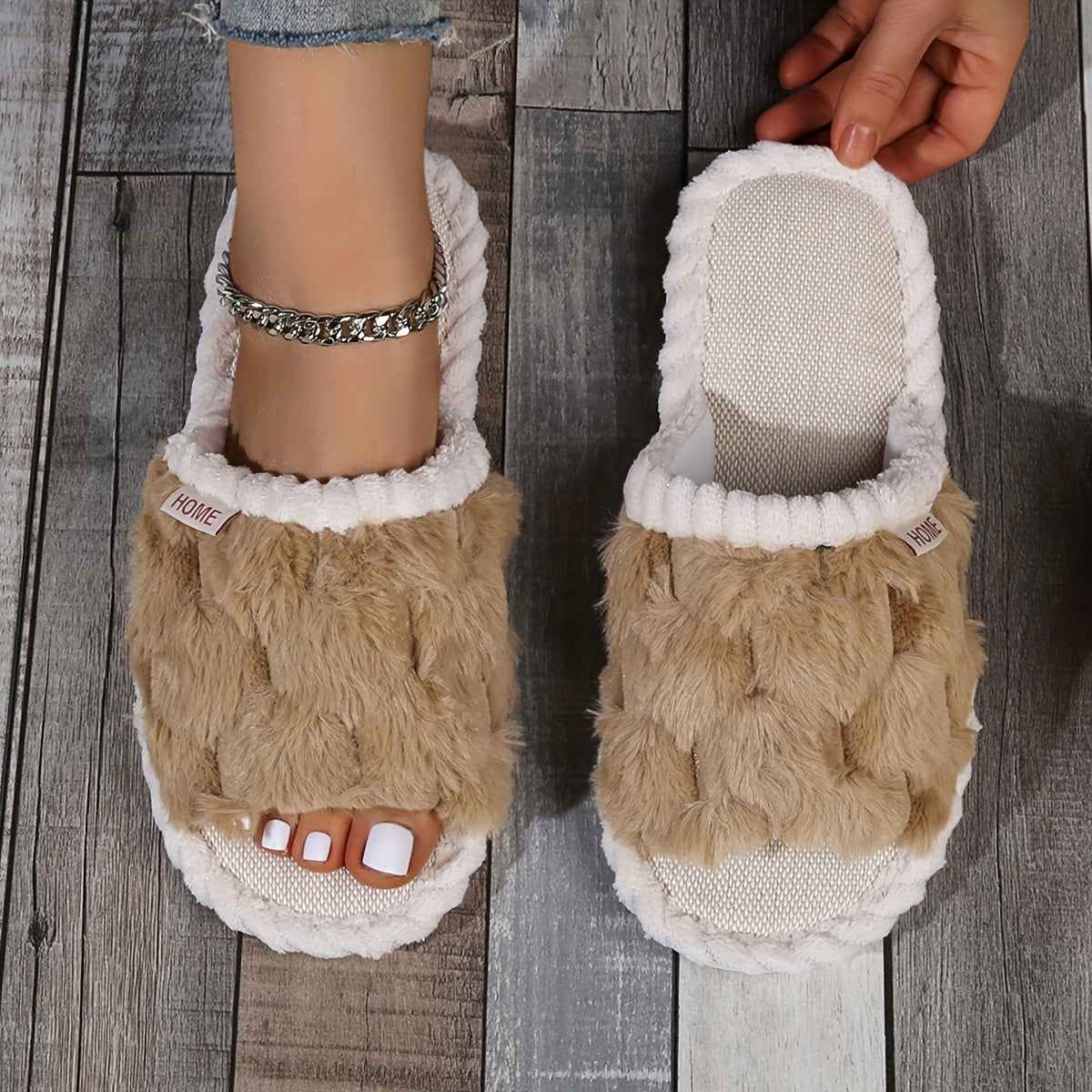 Chaussons d'intérieur à fourrure synthétique bicolore, chaussures décontractées à enfiler, doublées en peluche, confortables pour la maison.