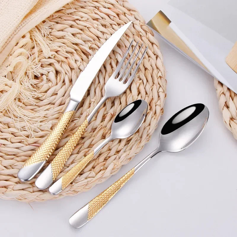 Ensemble de couverts dorés en acier inoxydable – Fourchette, cuillère, couteau – Service de table complet pour la cuisine
