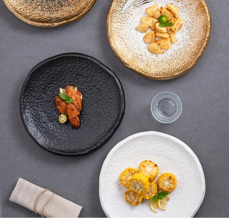 Assiette en céramique à motifs avec pieds — assiette à dîner, assiette à steak, assiette à pâtes, assiette à sushi, plat à fruits, assiette à dessert