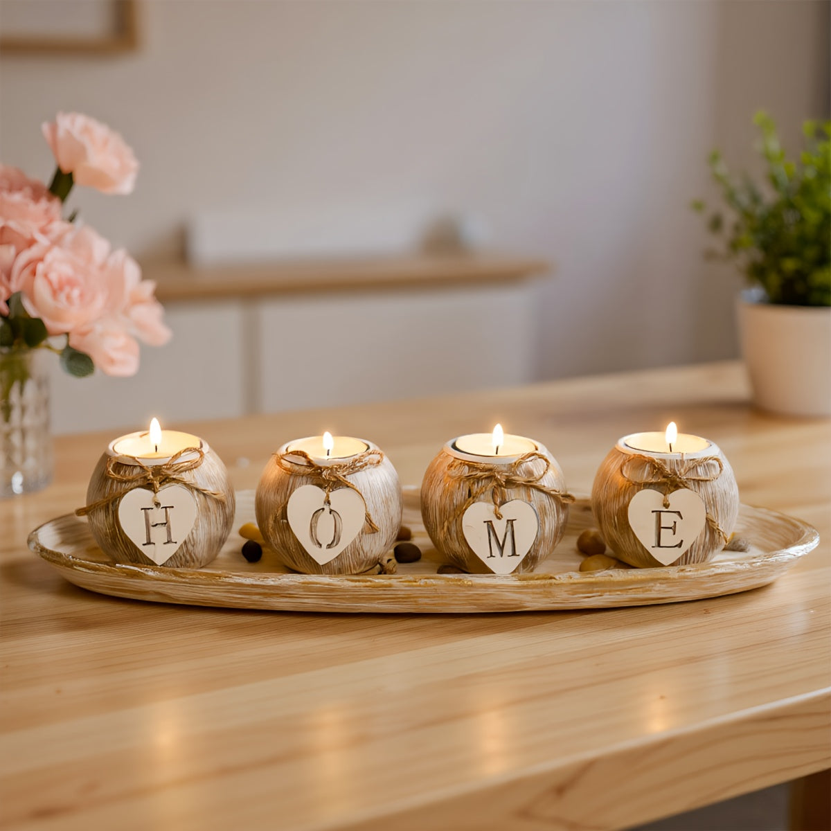 Ensemble de bougeoirs décoratifs HOME en bois artificiel effet marbre blanc et doré – Centre de table rustique style ferme, support élégant pour bougies  Set de chandeliers décoratifs avec lettres ajourées et finition pierre.