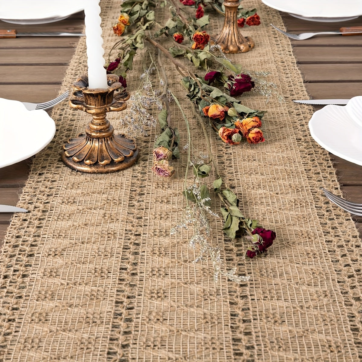 Chemin de table bohème pour table basse avec bordure en dentelle