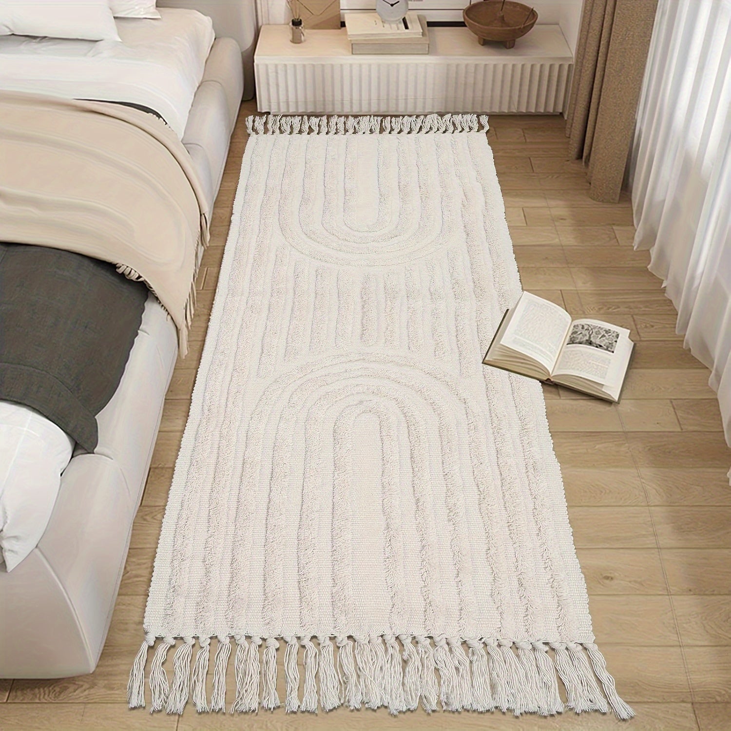 Tapis à motifs arc-en-ciel bohème avec franges