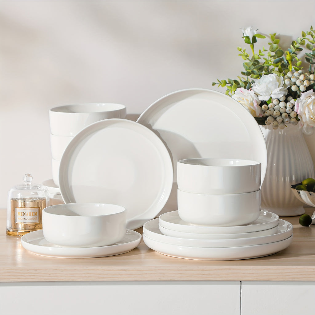 Service de vaisselle en porcelaine blanc ivoire 18 pièces avec assiette plate, assiette à dessert et bol à salade, pour 6 personnes.