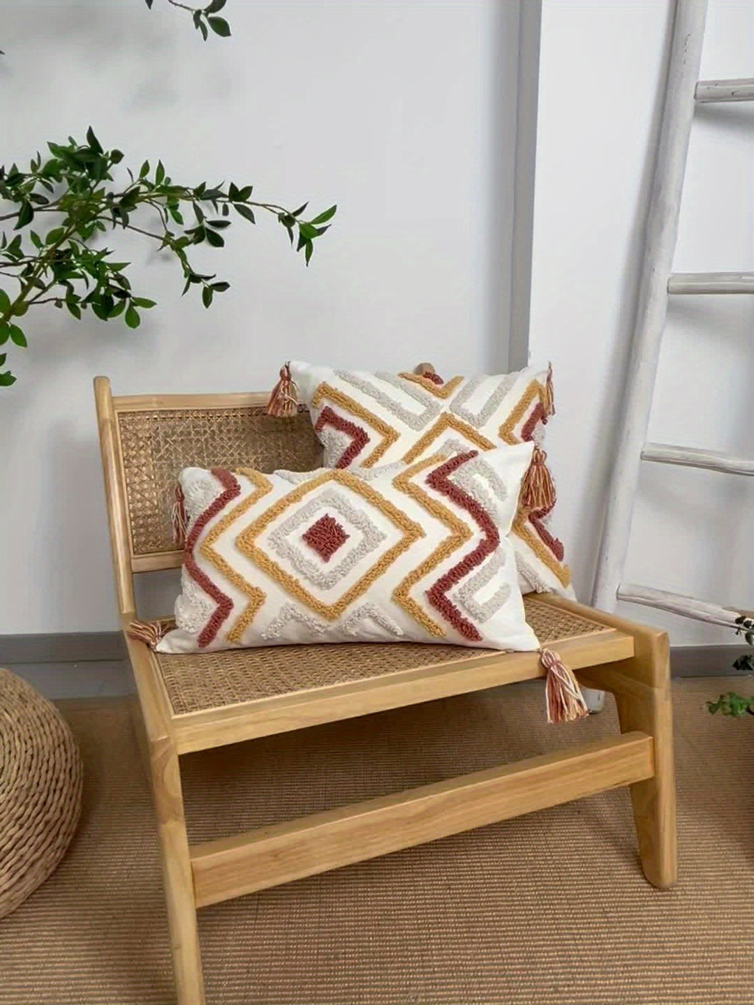 Housse de coussin carrée géométrique, style bohème, confectionnée en velours à boucles avec broderie imprimée. Housse de coussin décorative idéale pour la décoration de la maison : chambre, salon ou canapé.